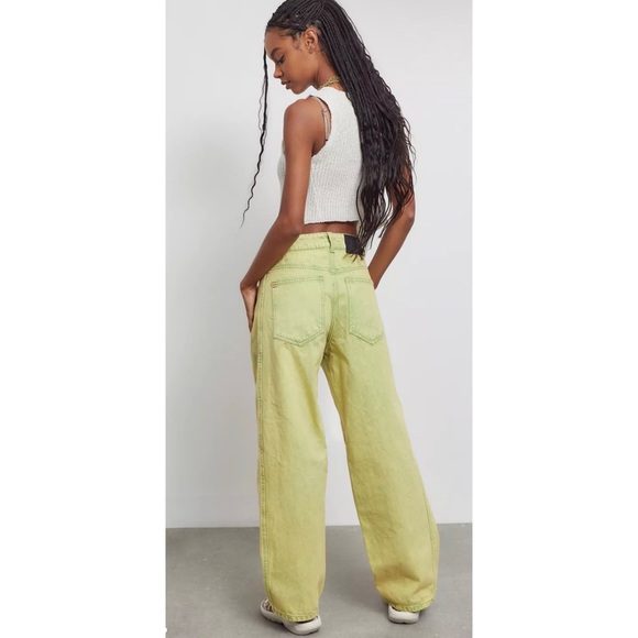 Urban Outfitters Denim - Urban Outfitters Bdg Lr Rih - Lime Green High Waisted Balloon Fit Jeans